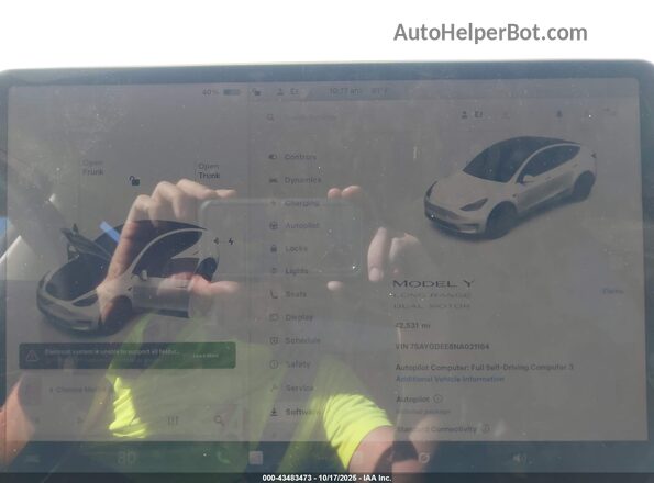 7SAYGDEE8NA021164 2022 TESLA MODEL Y White Հետևի նստատեղերի տեսք