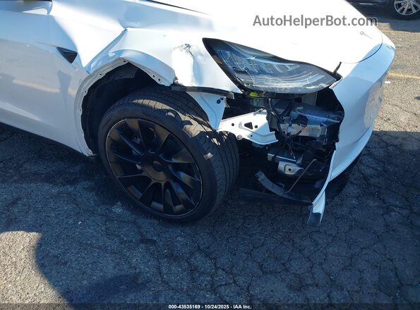 7SAYGDEE8PA145812 2023 TESLA MODEL Y White Вид спереду