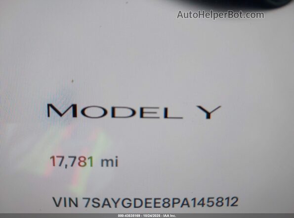 7SAYGDEE8PA145812 2023 TESLA MODEL Y White 