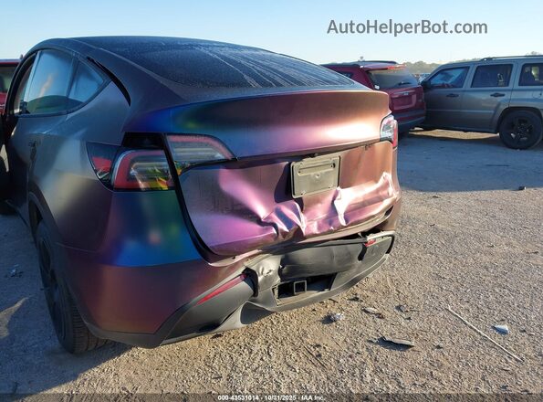 7SAYGDEE8RA232743 2024 TESLA MODEL Y Purple 