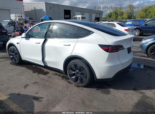 7SAYGDEE8SF295138 2025 TESLA MODEL Y White Հետևի ձախ