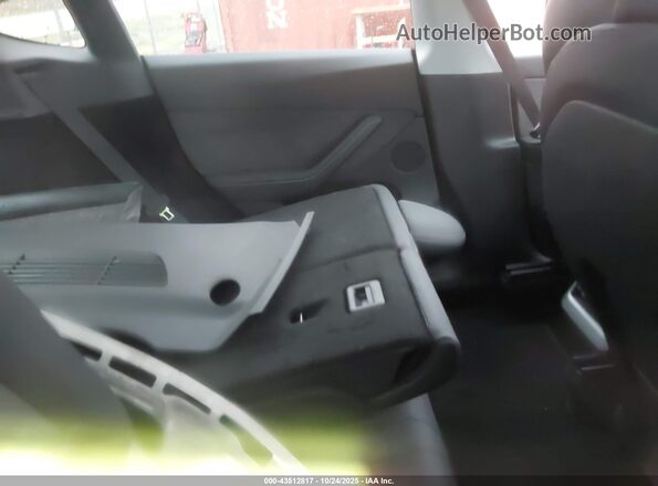 7SAYGDEE9RA275956 2024 TESLA MODEL Y Серый Вид наклейки с VIN-кодом