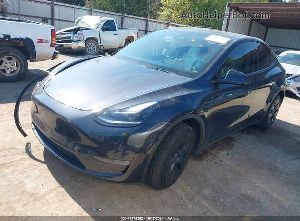7SAYGDEE9SF248703 2025 TESLA MODEL Y Black Передня ліва чверть