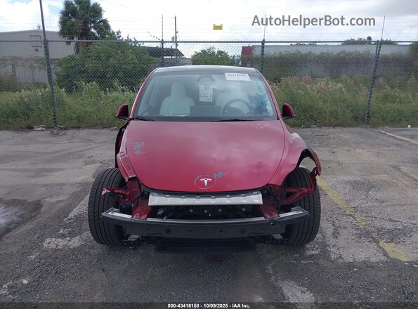 7SAYGDEEXRA245350 2024 TESLA MODEL Y Red ხელსაწყოთა პანელის ხედი
