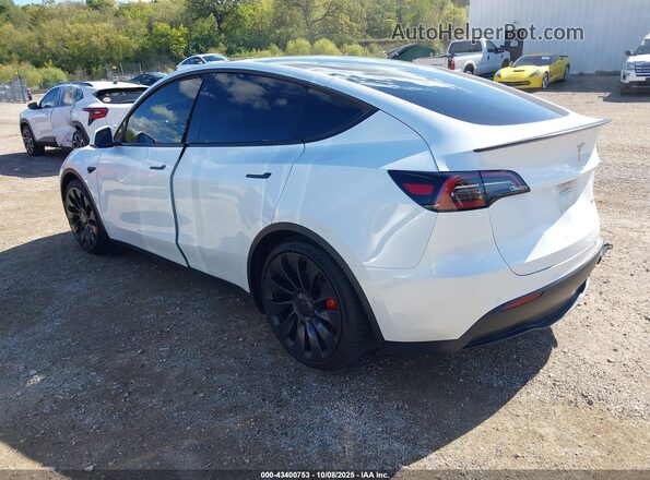 7SAYGDEF0NF574757 2022 TESLA MODEL Y White Tył lewy