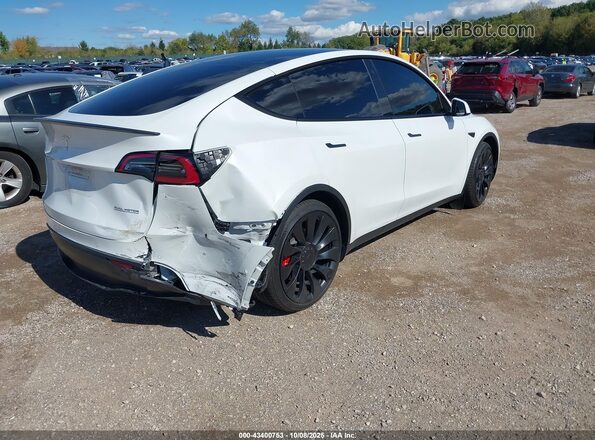 7SAYGDEF0NF574757 2022 TESLA MODEL Y White Tył prawy