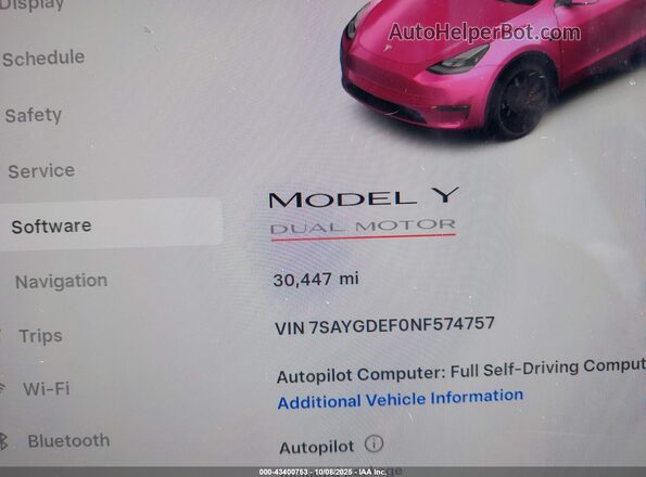 7SAYGDEF0NF574757 2022 TESLA MODEL Y White Widok wnętrza 360 stopni