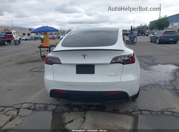 7SAYGDEF1NF406965 2022 TESLA MODEL Y White 