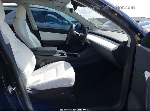 7SAYGDEF1NF456488 2022 TESLA MODEL Y Black Vista interior delantera