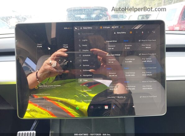 7SAYGDEF1NF456488 2022 TESLA MODEL Y Black Vista de los asientos traseros
