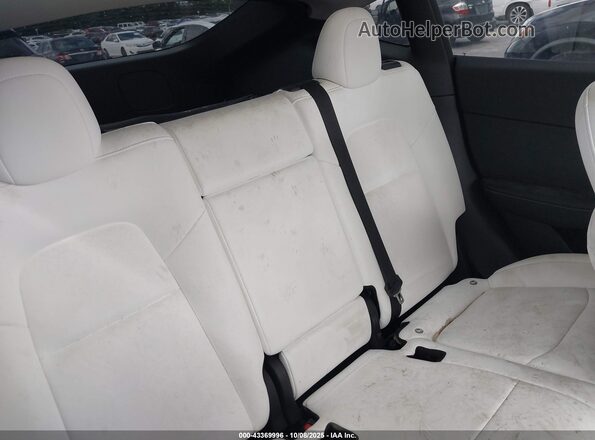 7SAYGDEF2NF555644 2022 TESLA MODEL Y Black Вид наклейки з VIN-кодом
