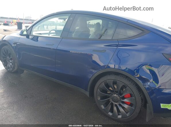 7SAYGDEF3NF561386 2022 TESLA MODEL Y Blue 