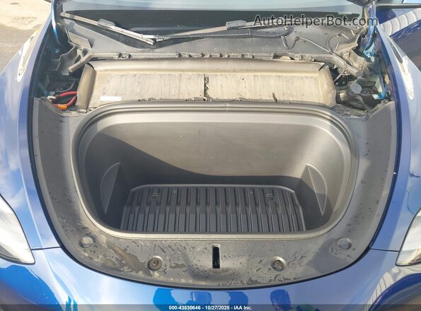 7SAYGDEF3NF561386 2022 TESLA MODEL Y Blue 