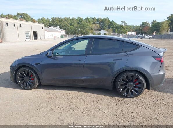 7SAYGDEF4NF461944 2022 TESLA MODEL Y Gray სალონის 360-გრადუსიანი ხედი