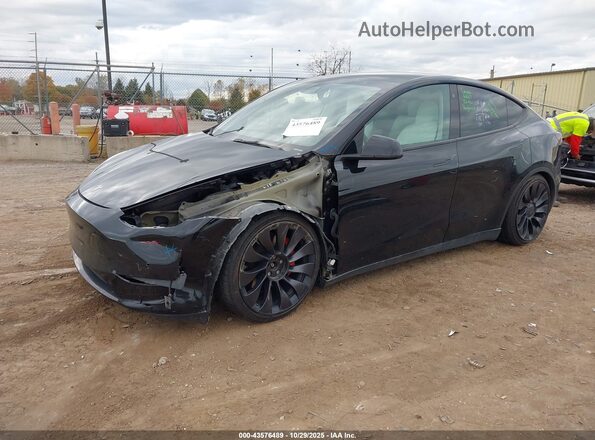 7SAYGDEF4NF468117 2022 TESLA MODEL Y Black 