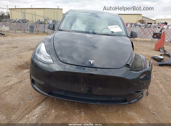 7SAYGDEF4NF468117 2022 TESLA MODEL Y Black 
