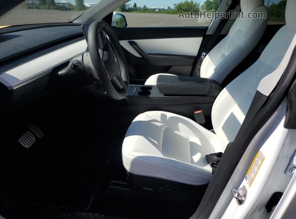 7SAYGDEF6NF313620 2022 TESLA MODEL White Вид салону спереду