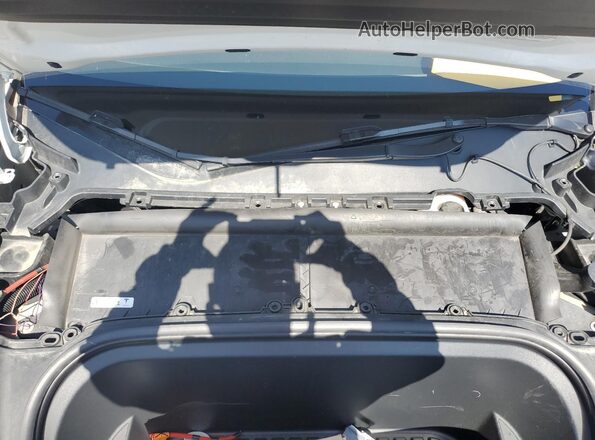 7SAYGDEF6NF313620 2022 TESLA MODEL White Вид задньої частини салону