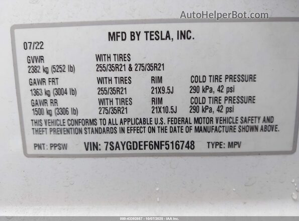 7SAYGDEF6NF516748 2022 TESLA MODEL Y White ძრავის განყოფილების ხედი