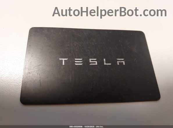 7SAYGDEF6NF552908 2022 TESLA MODEL Y Серый 