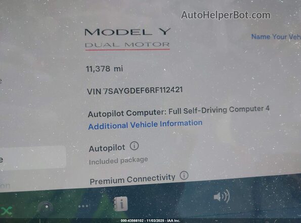7SAYGDEF6RF112421 2024 TESLA MODEL Y White 