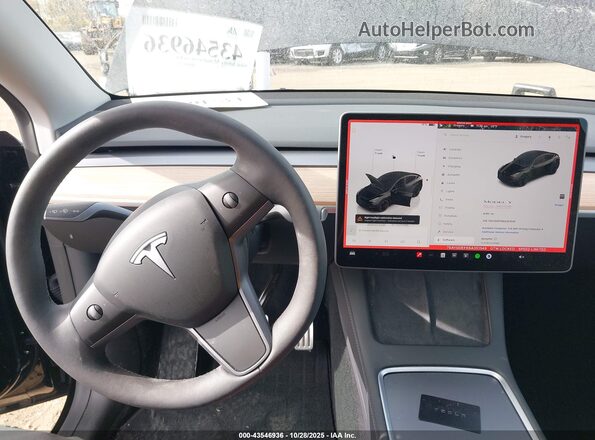 7SAYGDEF6SA351549 2025 TESLA MODEL Y Black 