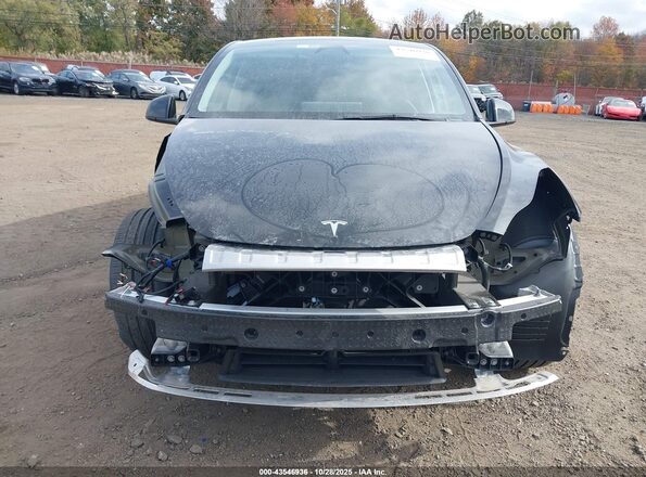 7SAYGDEF6SA351549 2025 TESLA MODEL Y Black Vista interior trasera