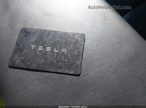 7SAYGDEF7NF374796 2022 TESLA MODEL Y Dark Blue წინა პანელის ხედი