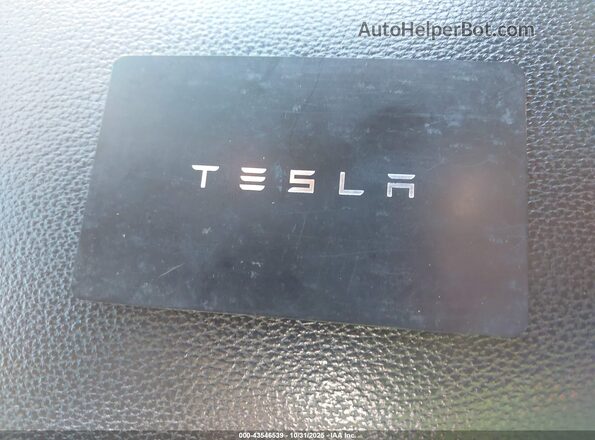 7SAYGDEF7RF042587 2024 TESLA MODEL Y Black 