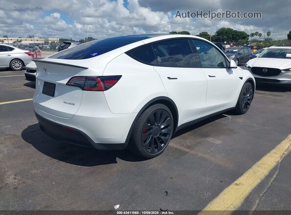 7SAYGDEF8NF569418 2022 TESLA MODEL Y White Rear right
