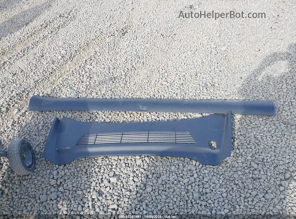 7SAYGDEF9RF079267 2024 TESLA MODEL Y Red Dashboard view