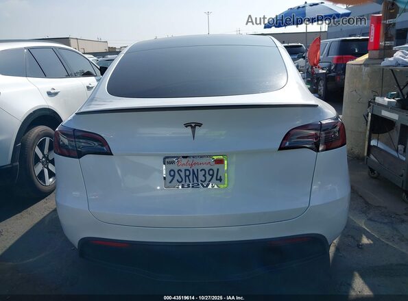 7SAYGDEF9SF304440 2025 TESLA MODEL Y White 