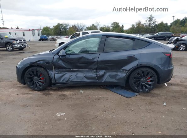 7SAYGDEFXNF495516 2022 TESLA MODEL Y Gray Սալոնի 360 աստիճան տեսք