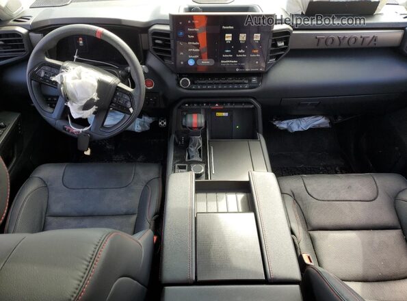 7SVAAABA2PX013420 2023 TOYOTA SEQUOIA Charcoal Առջևի վահանակի տեսք