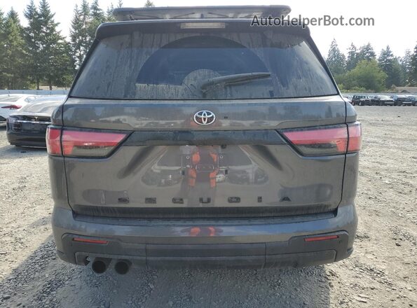 7SVAAABA2PX013420 2023 TOYOTA SEQUOIA Charcoal Հետևի տեսք