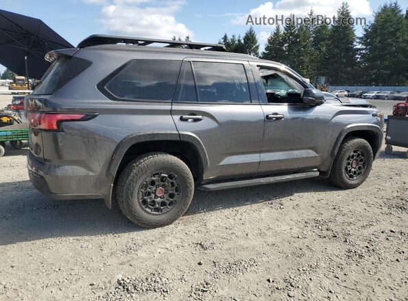 7SVAAABA2PX013420 2023 TOYOTA SEQUOIA Charcoal Հետևի աջ