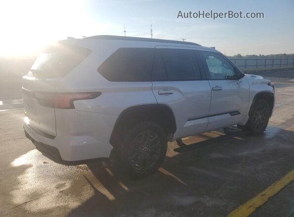 7SVAAABA3PX011546 2023 TOYOTA SEQUOIA White უკანა მარჯვენა
