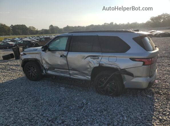 7SVAAABA6PX015901 2023 TOYOTA SEQUOIA Серебряный Задняя левая четверть
