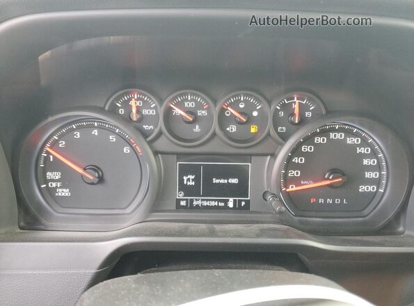 1GCPYBEK5LZ270435 2020 CHEVROLET SILVERADO Black Widok tylnych siedzeń