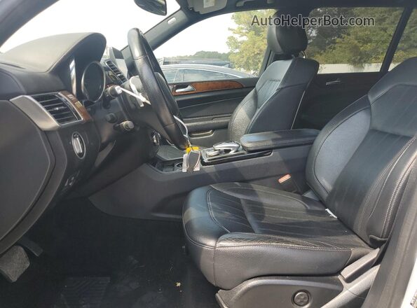 4JGDF6EE2KB237616 2019 MERCEDES-BENZ GLS-CLASS White Vista del salpicadero