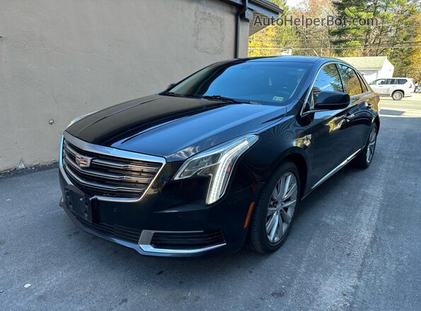 2G61U5S38J9125061 2018 CADILLAC XTS Black 