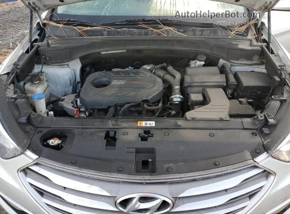 5XYZUDLA1JG563156 2018 HYUNDAI SANTA FE Silver 