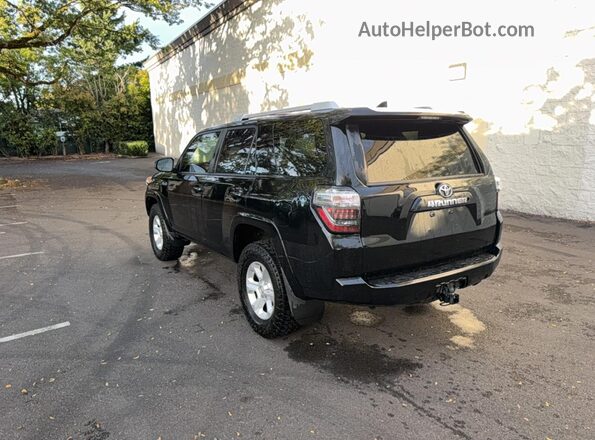 JTEBU5JR6J5568616 2018 TOYOTA 4RUNNER Black 