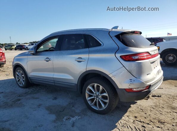 5LMCJ2C91JUL20690 2018 LINCOLN MKC Серебряный 
