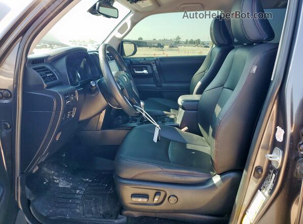 JTEBU5JR4L5772351 2020 TOYOTA 4RUNNER Gray Widok deski rozdzielczej