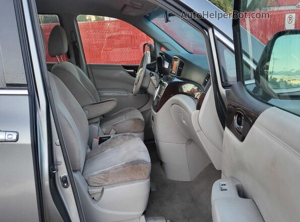 JN8AE2KPXG9156133 2016 NISSAN QUEST Gray Rear view