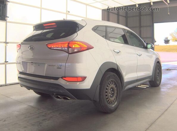 KM8J3CA24GU238767 2016 HYUNDAI TUCSON Silver 
