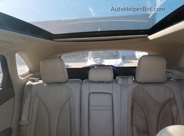 5LMCJ2C91JUL20690 2018 LINCOLN MKC Серебряный 