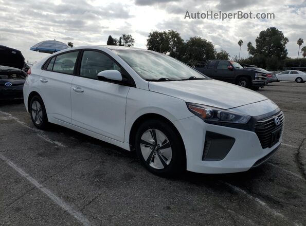 KMHC65LC5KU179366 2019 HYUNDAI IONIQ Белый Вид спереди
