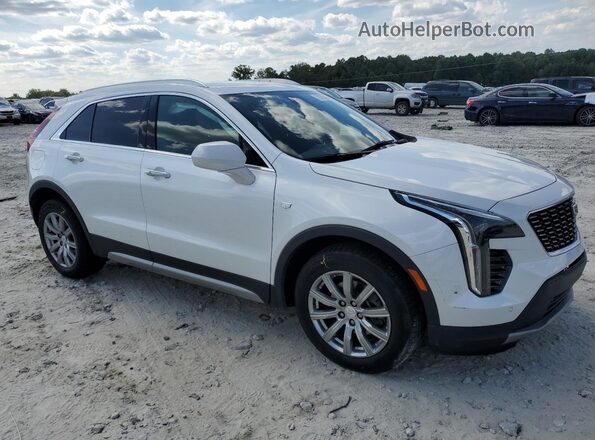 1GYFZCR45LF101991 2020 CADILLAC XT4 White Widok z przodu
